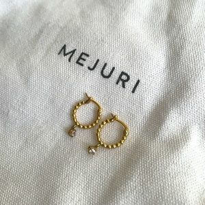Mejuri Gold Sapphire Beaded Hoop Earrings